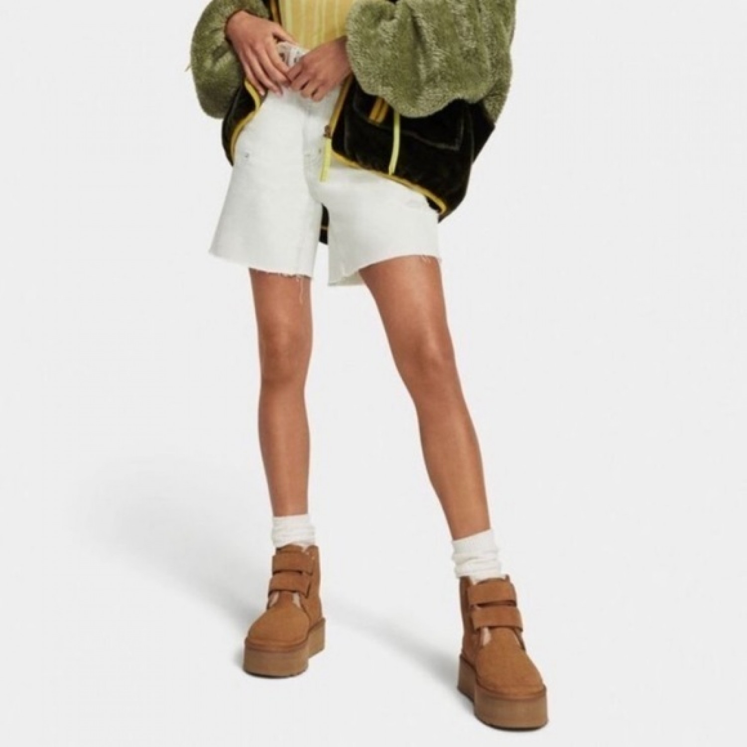 UGG Neumel Platform Buckle Chestnut
