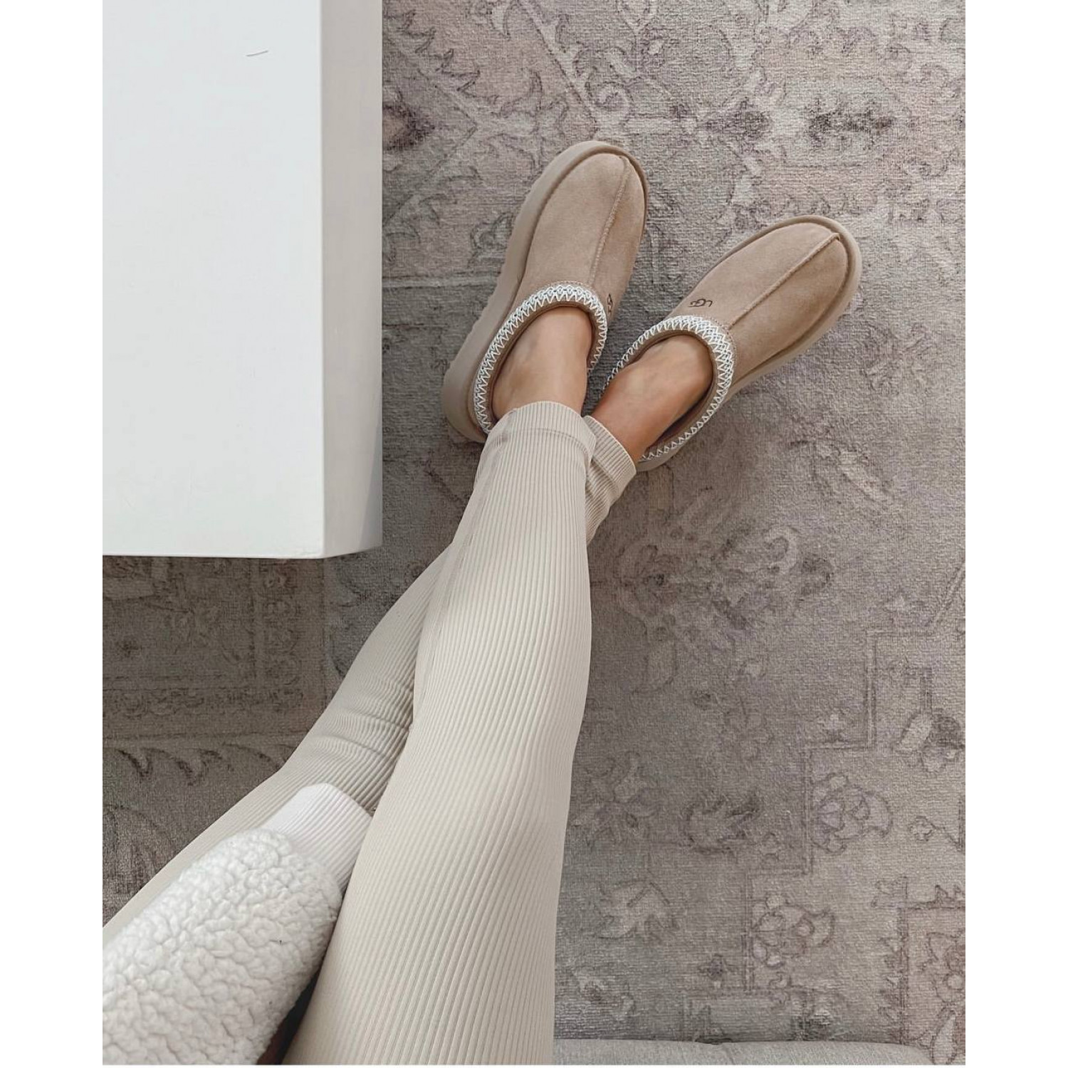 UGG Tasman Slipper - Beige