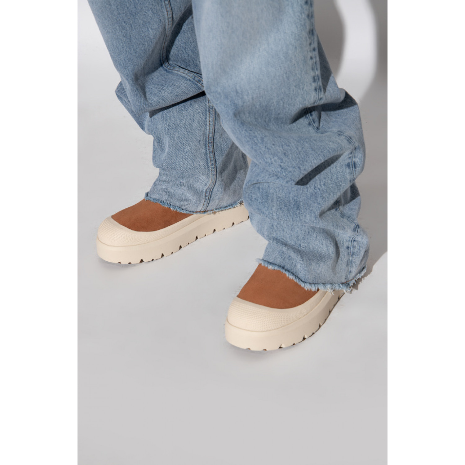 UGG Mens Classic Short  Weather Hybrid Chestnut 