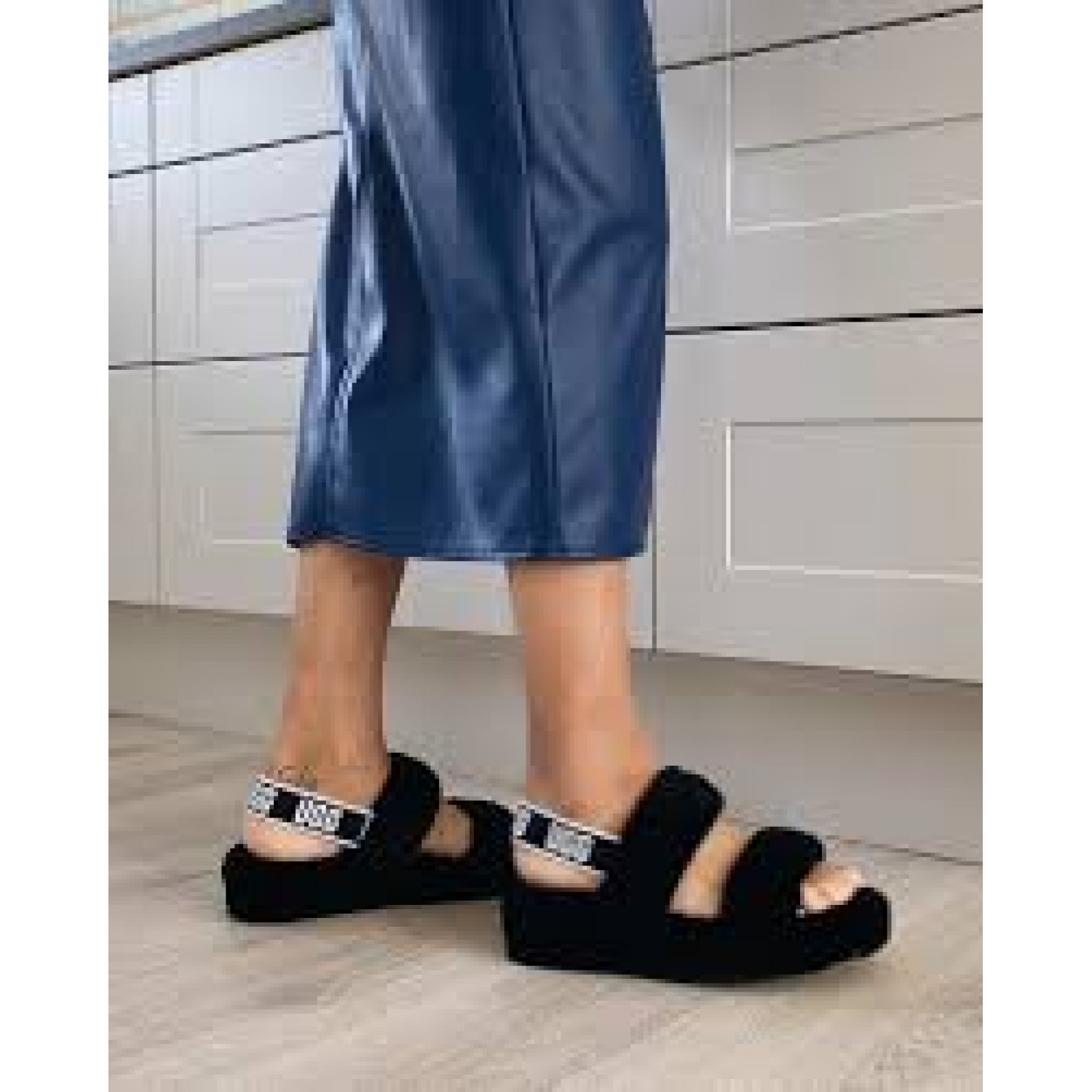 UGG Oh Yeah Slide Black