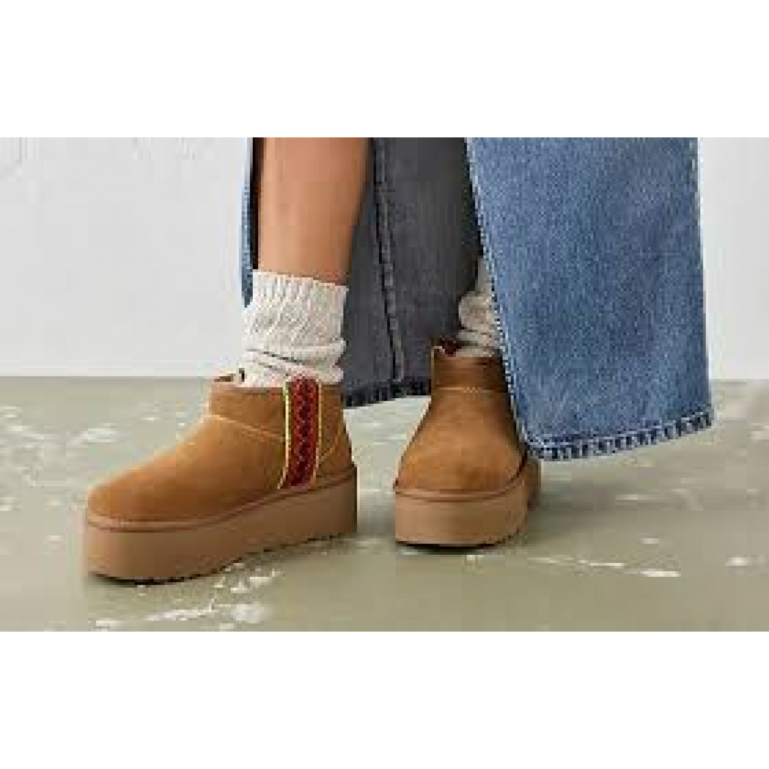 UGG Classic Ultra Mini Braid Platform Chestnut